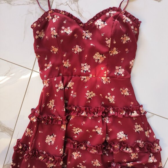 Francescas Red sleevless floral mini babydoll dress- Small New without tags - Picture 5 of 5